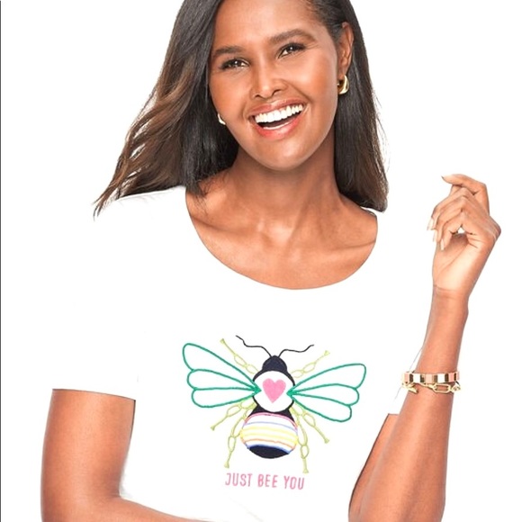 Talbots Tops - 🐝🐝Talbots Embroidered Bee Crewneck Tee Shirt